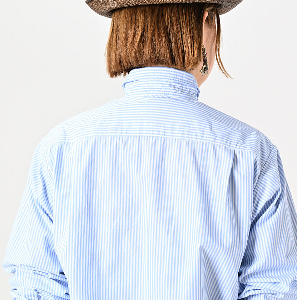 Compact Damp 908 8-knot Shirt Detail