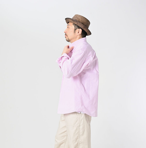 Compact Damp 908 Ocean Button Down Shirt Male Model