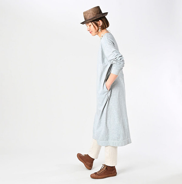 Plant Dyed Tenjiku 45 Star Dress Female Model