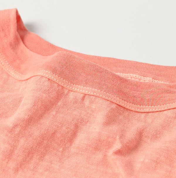 Plant Dyed Tenjiku Big Slit T-shirt Detail