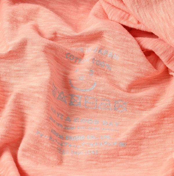 Plant Dyed Tenjiku Big Slit T-shirt Detail