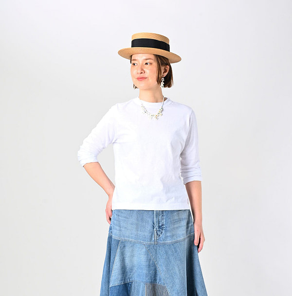 Tenjiku Square T-shirt Female Model