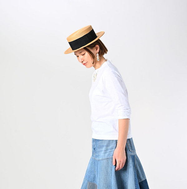 Tenjiku Square T-shirt Female Model