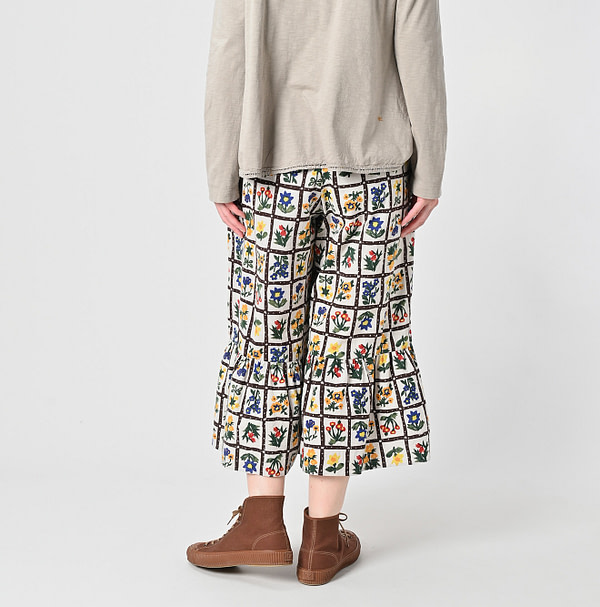 Khadi Fleur Chambre Print Rapper Pants Female