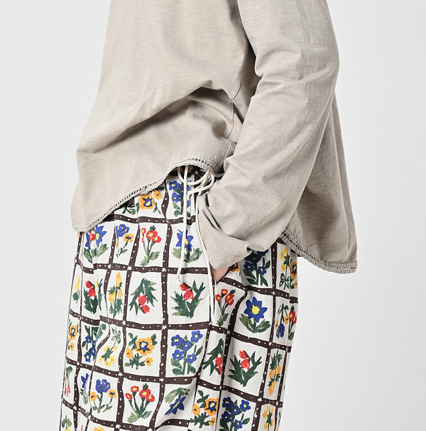 Khadi Fleur Chambre Print Rapper Pants Detail