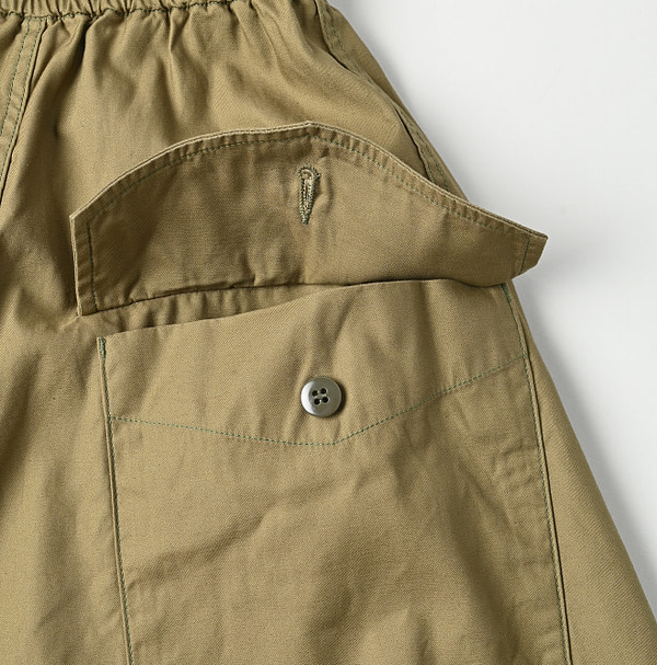 Thin Back Satin Tent Skirt Detail