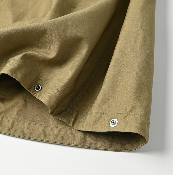 Thin Back Satin Tent Skirt Detail