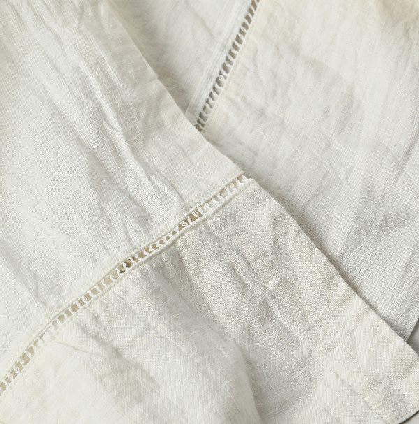 Indian Linen Beads Embroidery Cache-Coeur Dress Detail