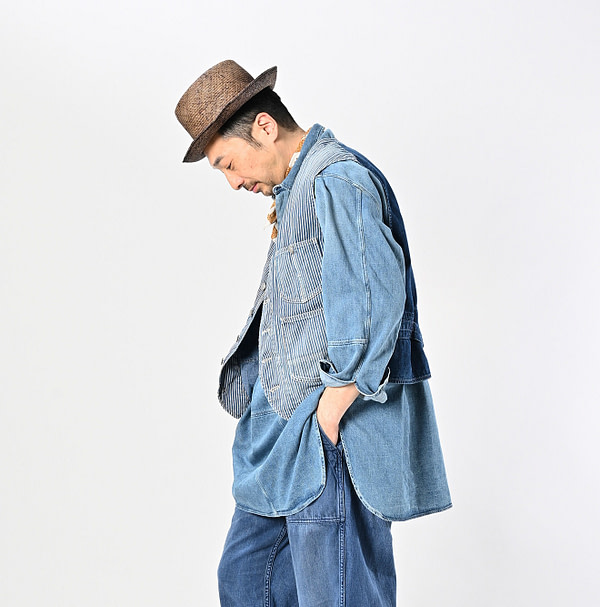 Rye Mugi Denim 908 Work Vest Distressed Male Model