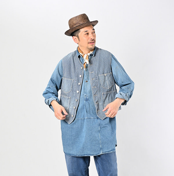 Rye Mugi Denim 908 Work Vest Distressed Male Model