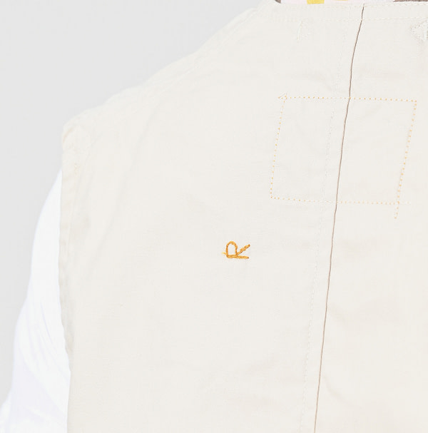 Thin Back Satin 908 Vest Antique Detail