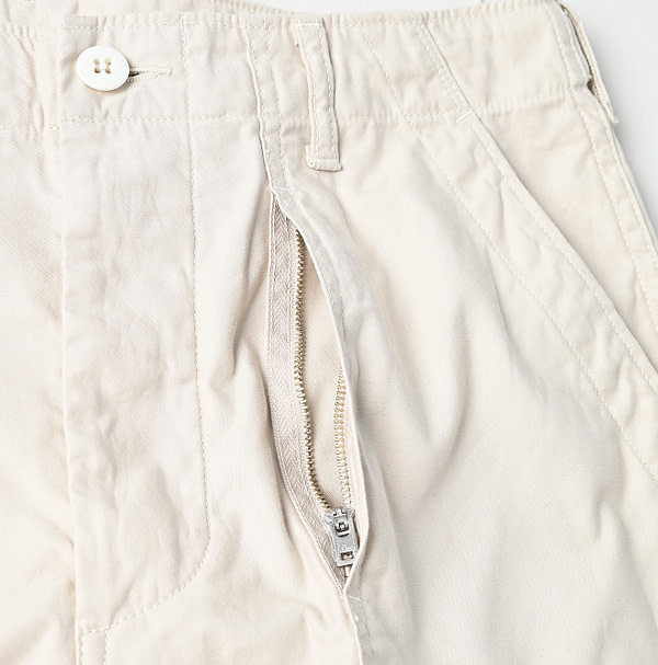 Thin Back Satin 908 Baker Pants Detail