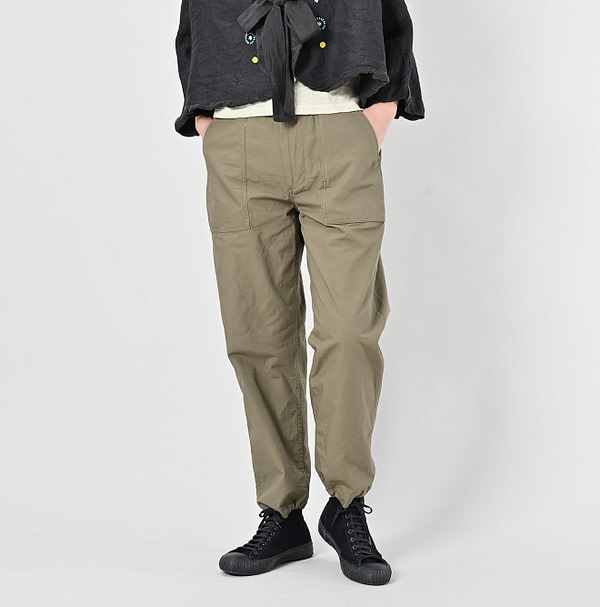 Ripstop 908 Baker Pants Female Model