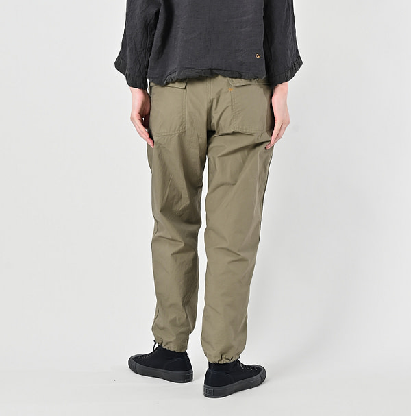 Ripstop 908 Baker Pants Female Model