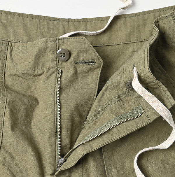 Ripstop 908 Baker Short Pants Detail