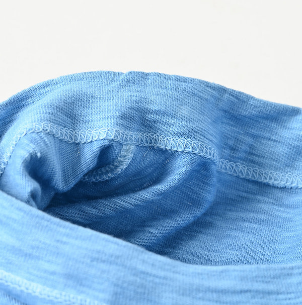 Plant Dyed Tenjiku 908 Ocean T-shirt Detail