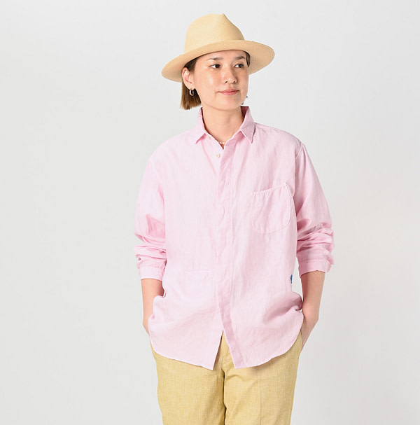 Linen Plant Dyed 908 Ocean HIYOKU Shirt Female Model