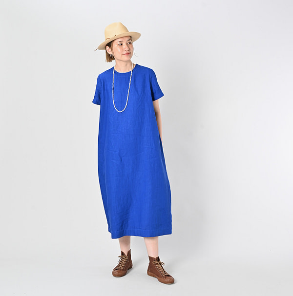 Linen Plant Dyed Half Sleeve Poyon Dress Female Model