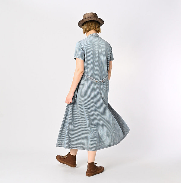 45 Petit Denim Vest Dress with Collar Female Model