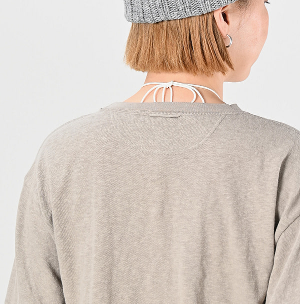 4545 Tenjiku 908 V-neck T-shirt Detail
