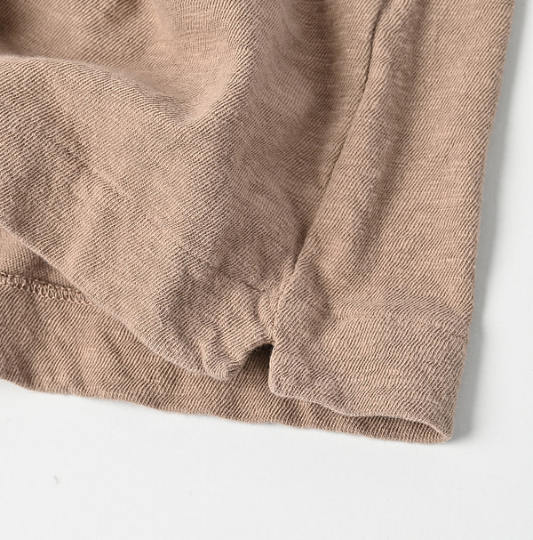 4545 Tenjiku 908 V-neck T-shirt Detail