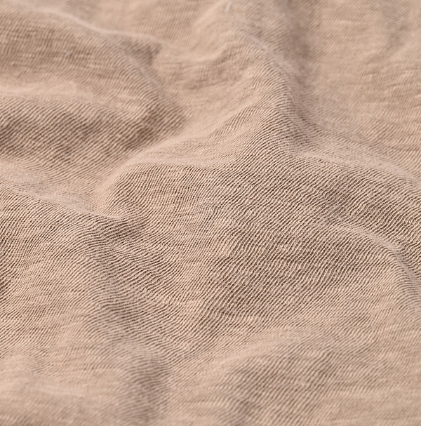 4545 Tenjiku 908 V-neck T-shirt Detail