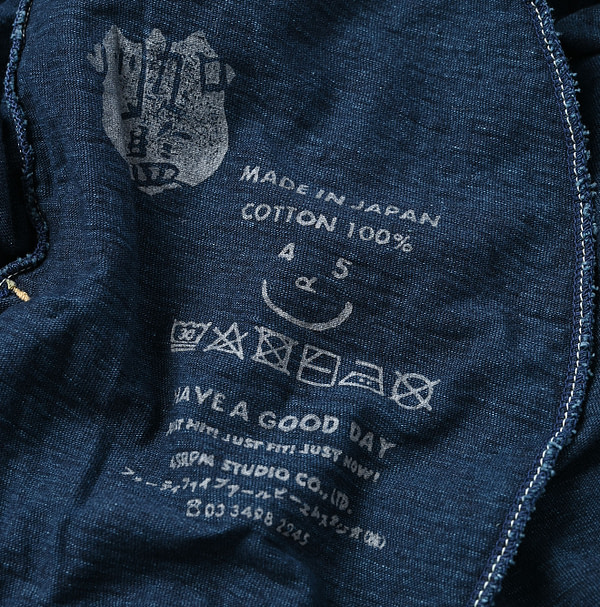 Indigo Tenjiku 45 Star Half Sleeve Dress Detail