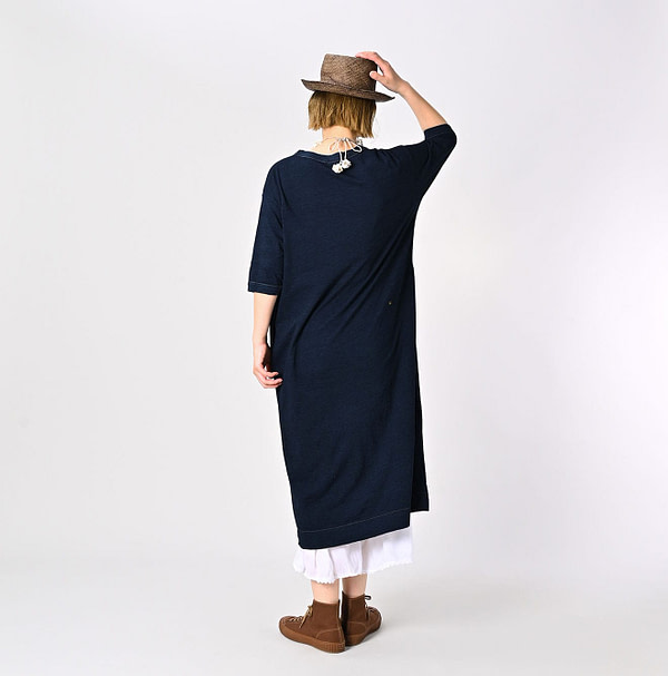 Indigo Tenjiku 45 Star Half Sleeve Dress Female Model