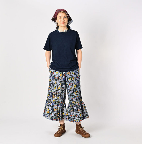 Indigo Tenjiku 908 45 Star T-shirt Female Model