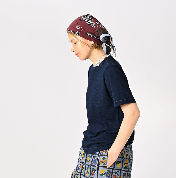 Indigo Tenjiku 908 45 Star T-shirt Female Model