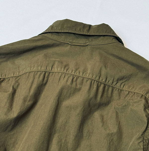 Compact Damp 908 Loafer Shirt