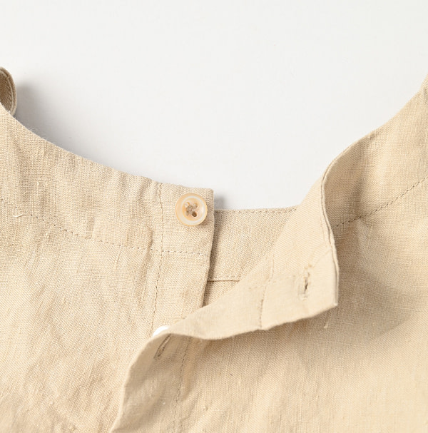 Indian Dozume Linen Puff Blouse Detail