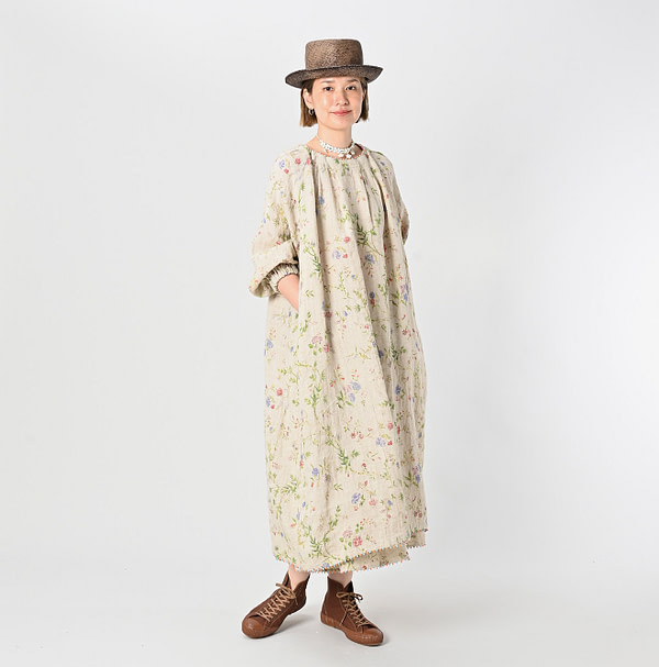 Indian Cotton Linen Double Woven Flower Print Tuck Dress Female Model