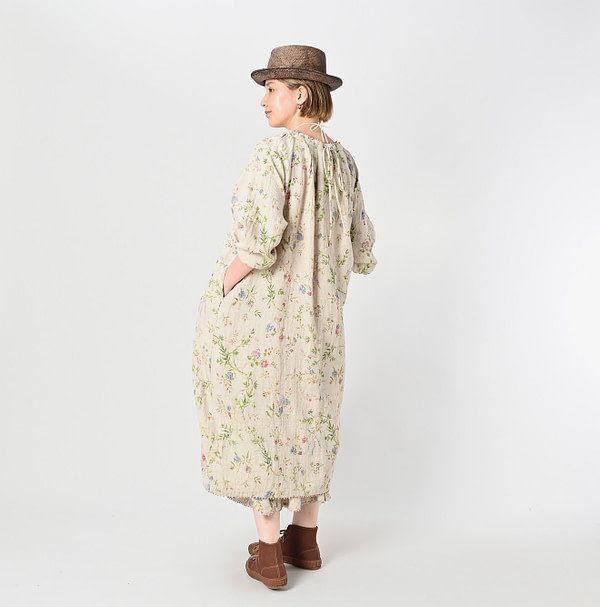 Indian Cotton Linen Double Woven Flower Print Tuck Dress Female Model