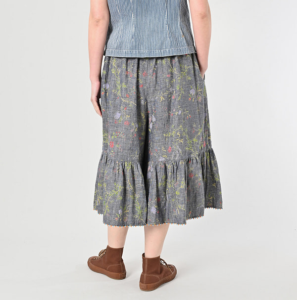 Indian Cotton Linen Dungaree Double Woven Flower Print Rapper Pants Female Model