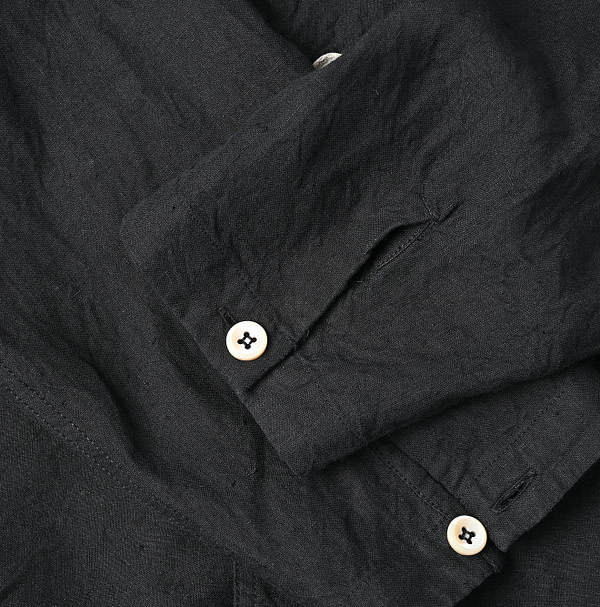 Indian Dozume Linen 908 Clover Knot Shirt Detail