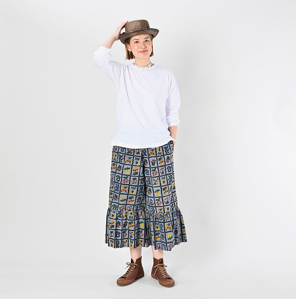 Supima Tenjiku 908 Star Long Sleeve T-shirt Female Model