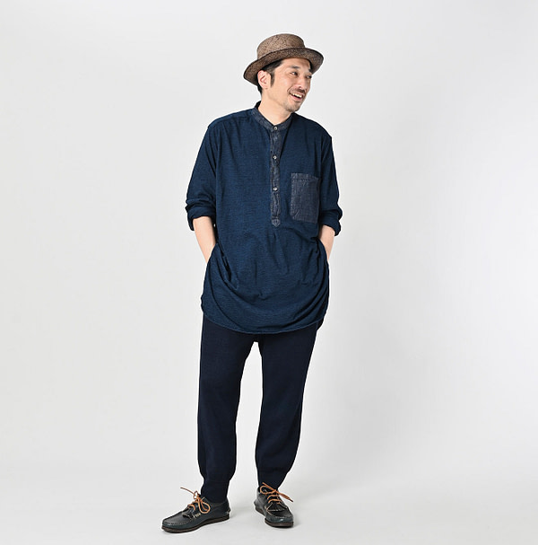 Indigo Denim Cutwork x Tenjiku Grandma Pull Shirt Male Model