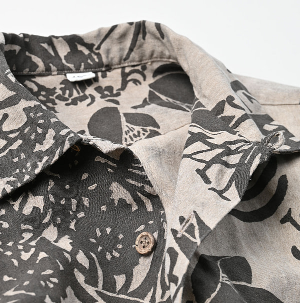 Linen Lotus Print LeiLei Shirt MEN Detail