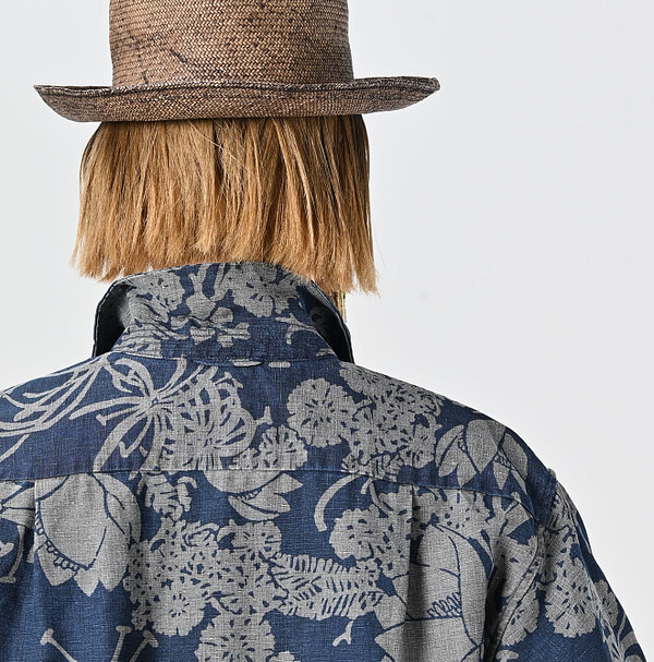 Indigo Linen Lotus Print LeiLei Shirt MEN Detail