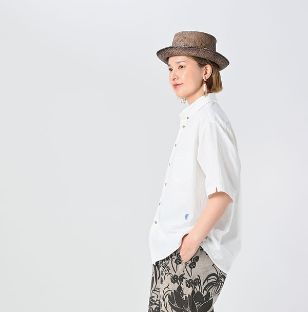 Indian Khadi OX Ocean Half Sleeve Shirt MEN Female Model