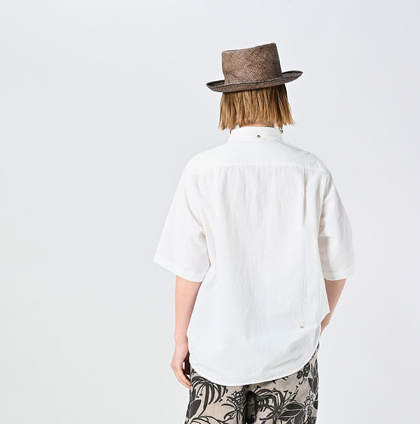 Indian Khadi OX Ocean Half Sleeve Shirt MEN Female Model