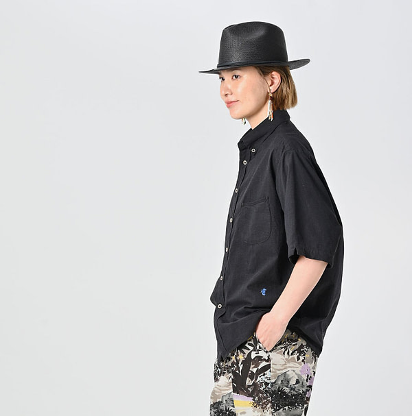 Indian Khadi OX Ocean Half Sleeve Shirt MEN Female Model