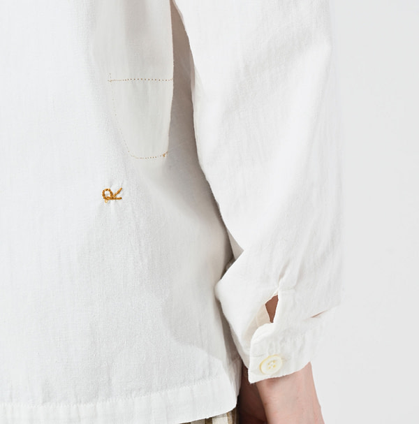 Indian Khadi OX 908 Clover Knot Shirt Detail