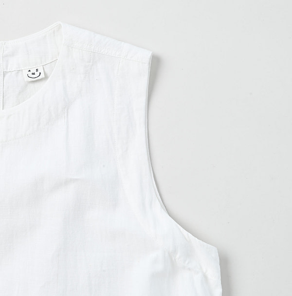 Indian Khadi OX Sleeveless Poyon Dress Detail