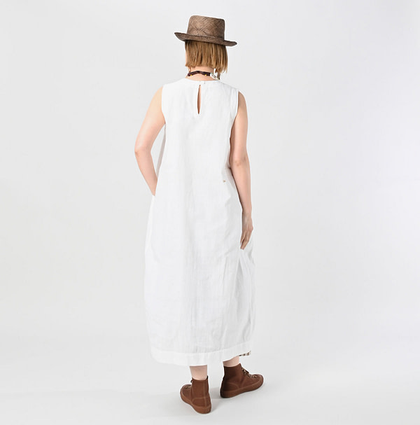 Indian Khadi OX Sleeveless Poyon Dress Female Model