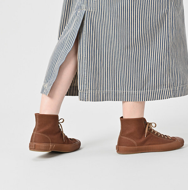 Mon-petit Denim Over Skirt Tan Detail