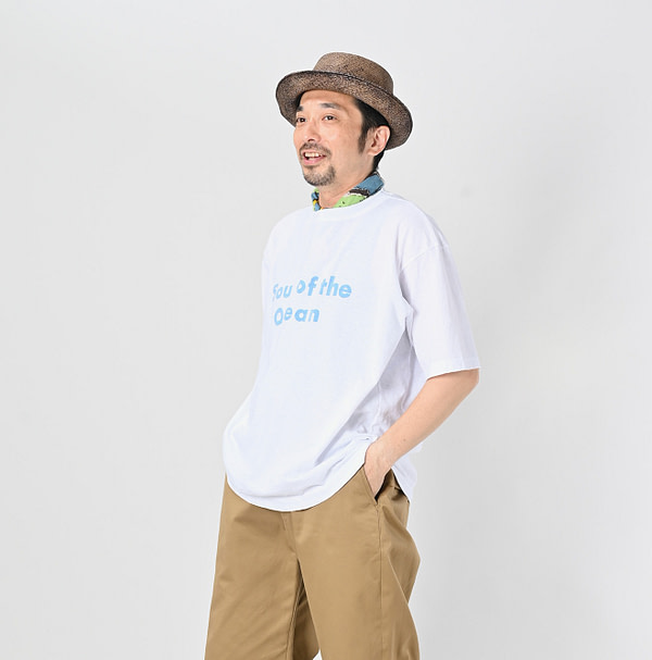 Soul of the Mountain Print 908 Ocean T-shirt Male Model