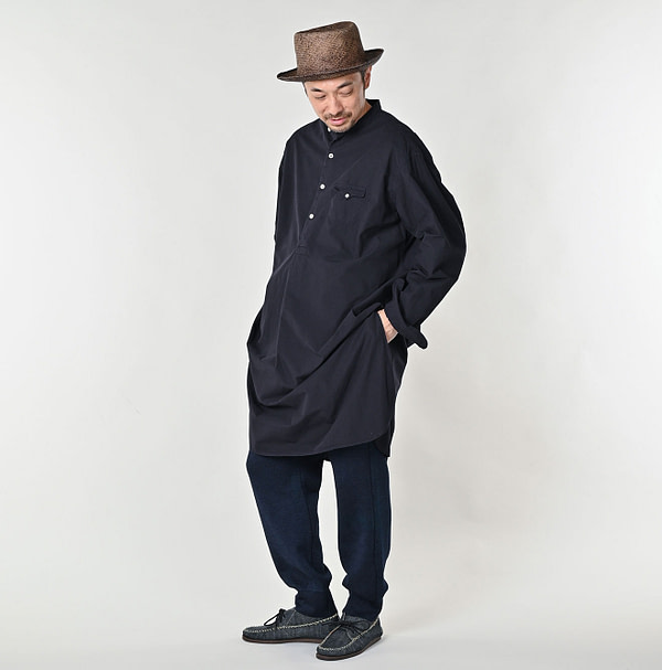 Compact Damp 908 Ocean Smock Shirt Male Model