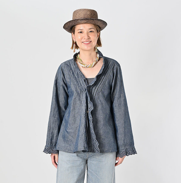 Cotton Linen Dungaree Cutwork Cache-Coeur Female Model